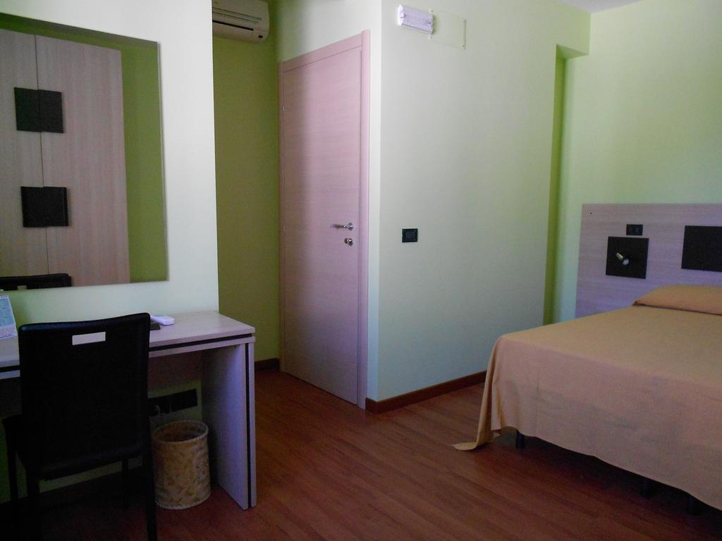 Alta Marea Hotel Джойоза Мареа Стая снимка